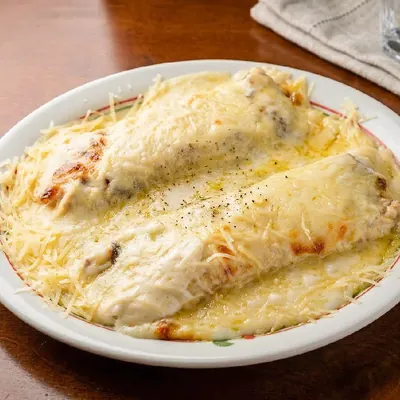 Cannelloni ao molho branco